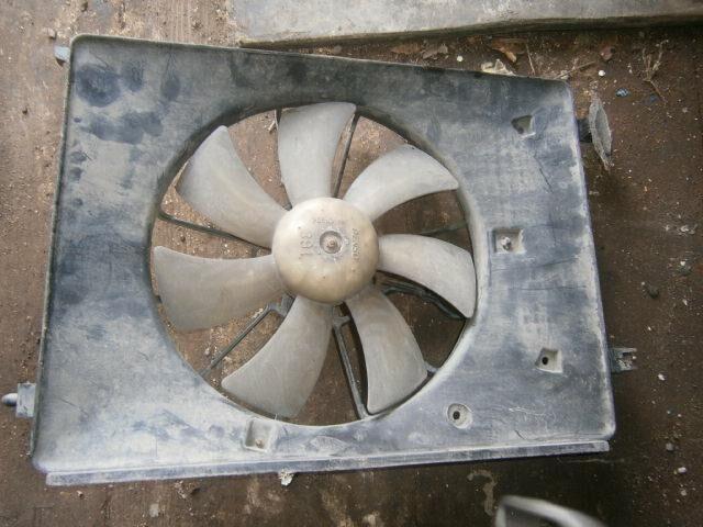 Диффузор радиатора Хонда Джаз в Моздоке 24051
