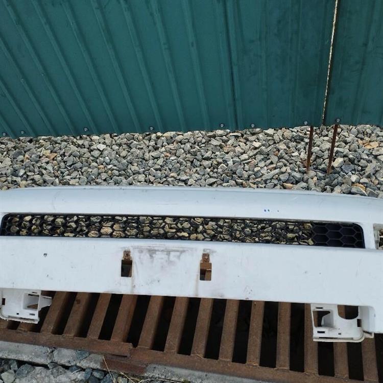 Решетка радиатора Тойота ББ в Моздоке 87564